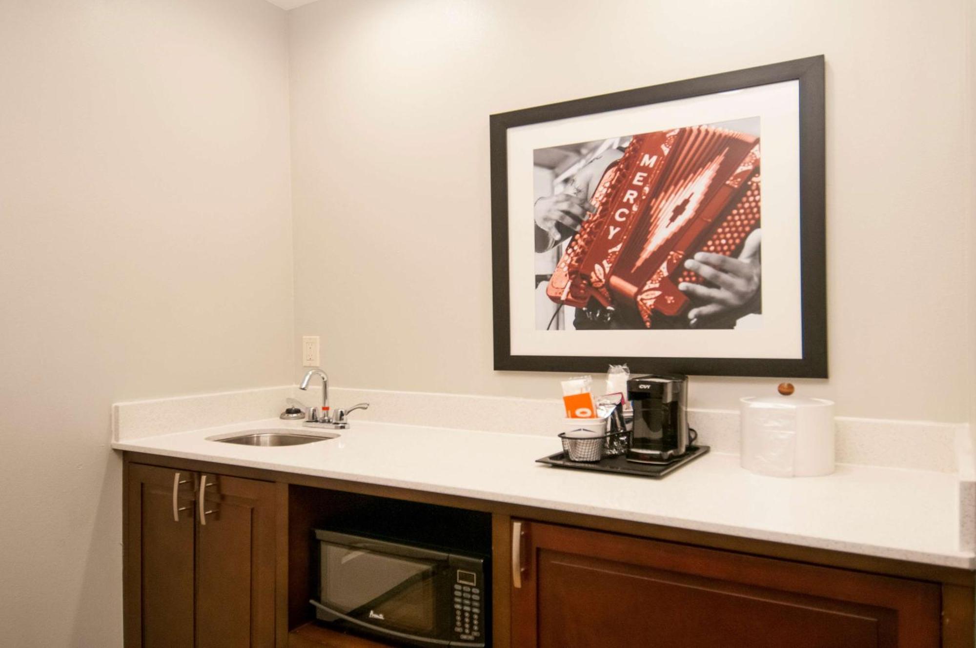 Hampton Inn Opelousas Extérieur photo